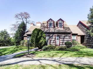55 Cheshire Square, Little Silver, NJ
