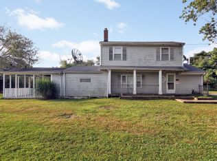 37 Astor Ave, Brookhaven, NY 11719