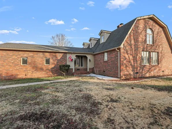 5295 Old Calhoun Falls Rd, Abbeville, SC 29620