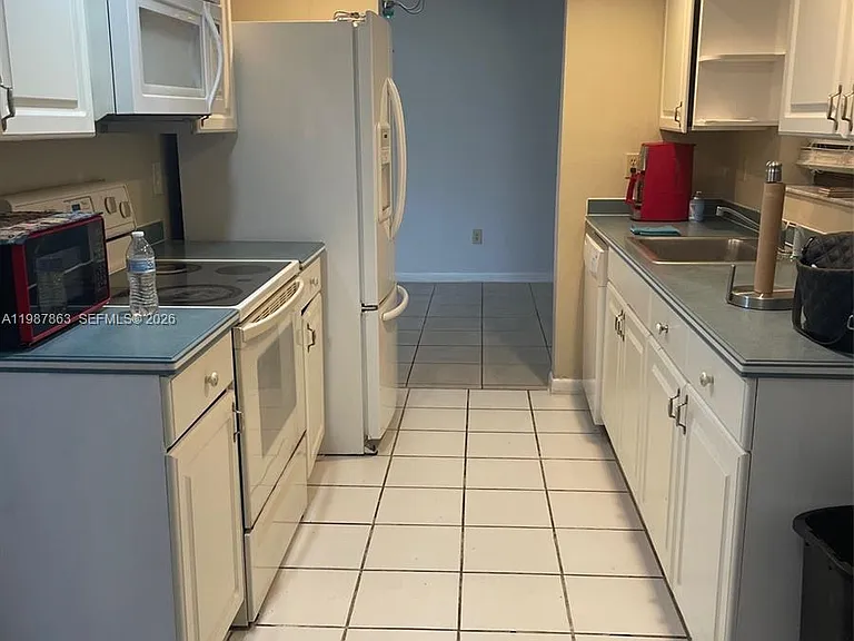 1419 Yellowthroat St — Photo 17