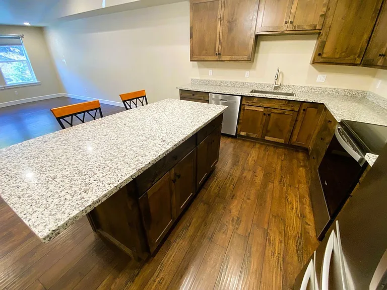 1680 NE Alameda Ave — Photo 5
