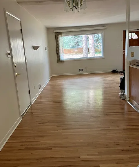 Dining room to living room