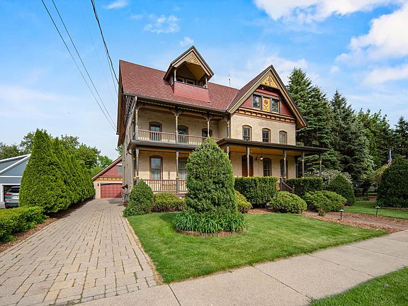 2nd image of 348 Naymut St