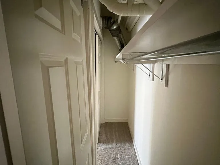 415 E. Grace Street — Photo 38