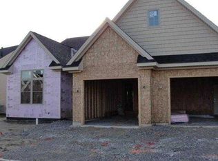 122 Riverside Dr, Maumee, OH 43537