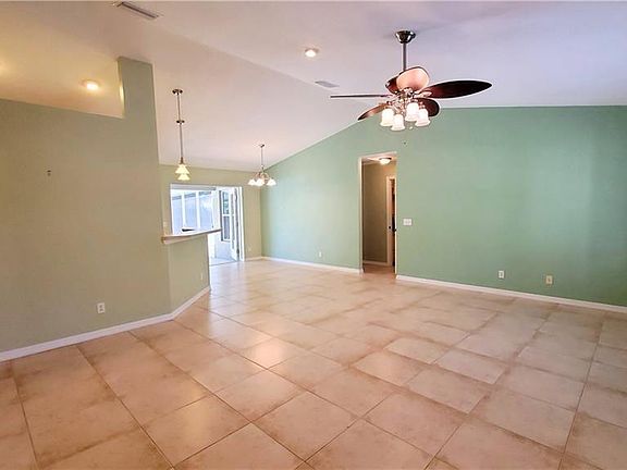 5th image of 13346 Drysdale Ave