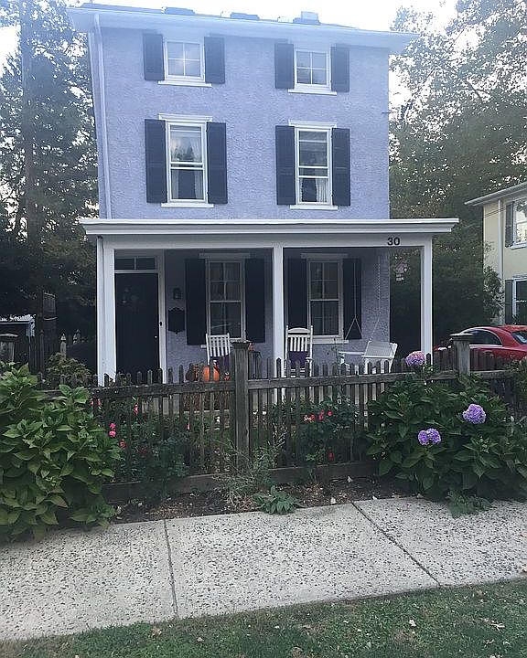 1st image of 30 W Southampton Ave