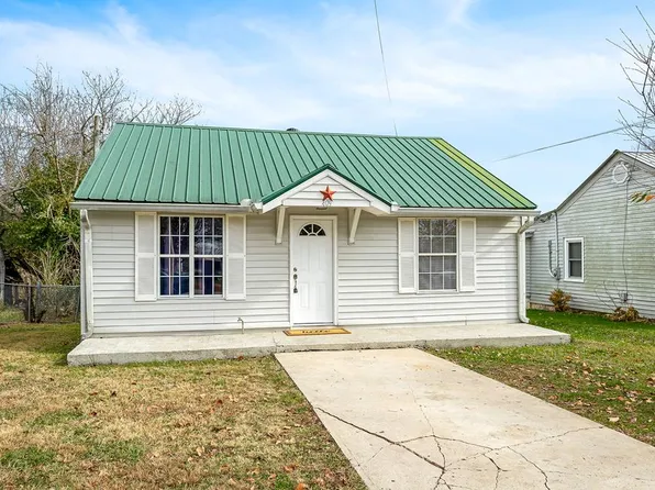 409 High St, Livingston, TN 38570