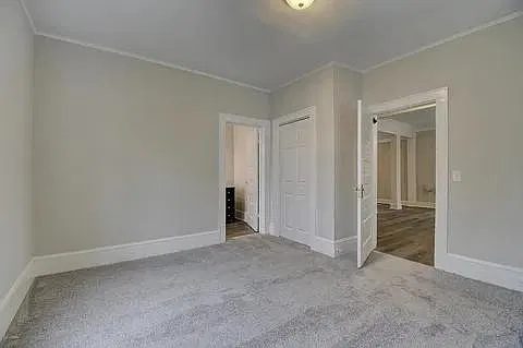 1405 Queen St — Photo 4