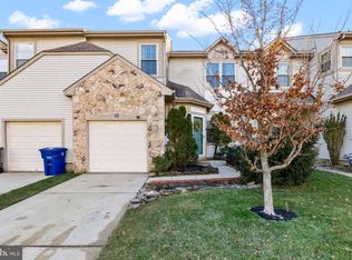 10 Shelburne St, Burlington, NJ 08016