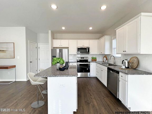 2nd image of 153 Cinnabar Street
