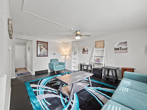 2nd image of 1353 Barnett Rd