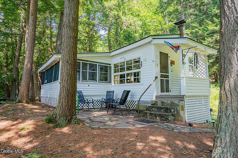 3rd image of 151 East Green Pond Way