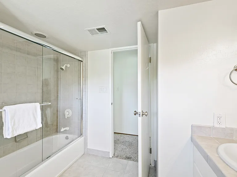316 Wimbledon Rd — Photo 22
