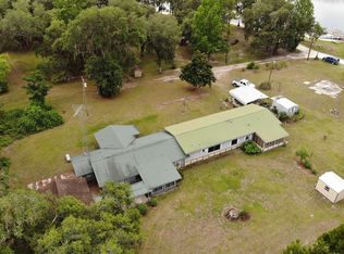 544 SE Lakeshore Blvd, Branford, FL 32008