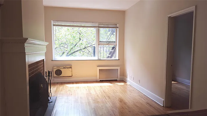 Rented by New York Private Realty Group | media 5