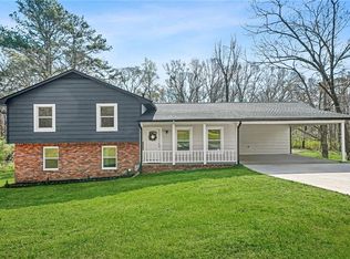 1460 Winchester Trl, Riverdale, GA 30296