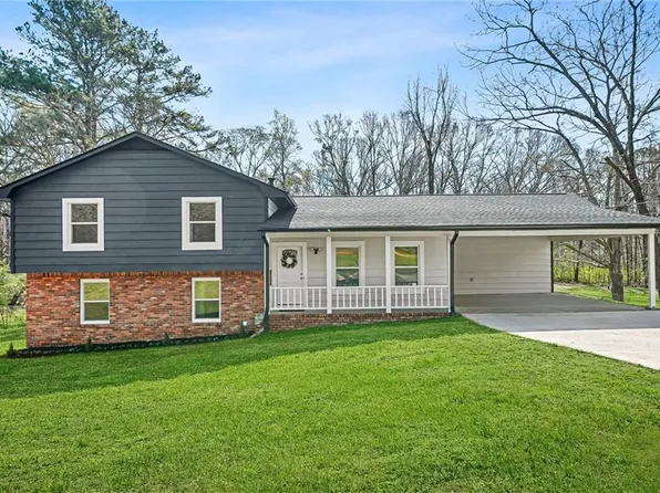 1460 Winchester Trl, Riverdale, GA 30296