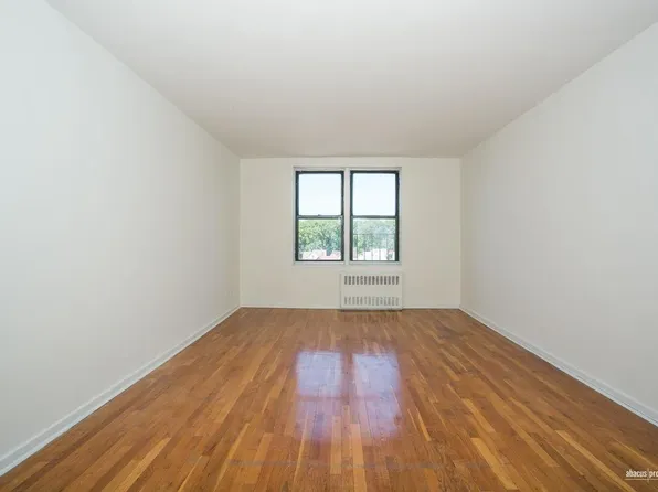 488 Ocean Pkwy APT 5E, Brooklyn, NY 11218