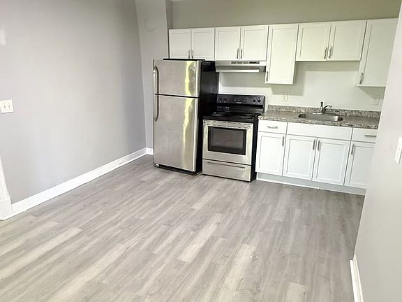 2nd image of 14 Hillside Ave #2E