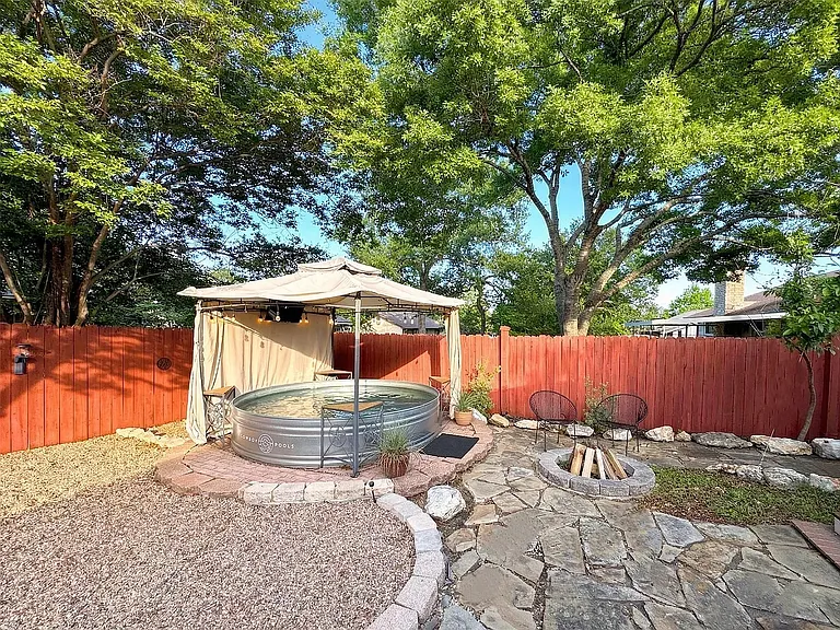 4806 Wind River Rd — Photo 28
