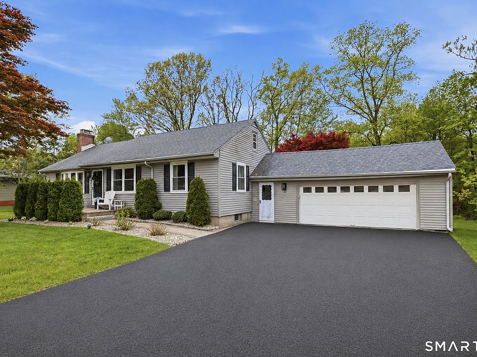 1st image of 24 Berkshire Drive