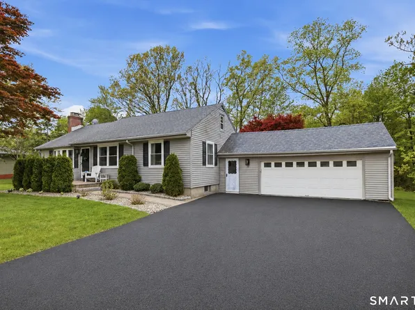 24 Berkshire Drive, Farmington, CT 06032