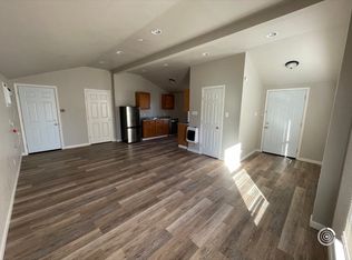 1424 Lindsey St #2, Denton, TX 76205