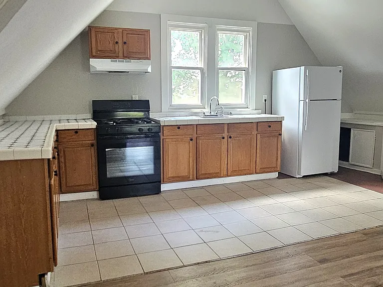 1268 Quinnipiac Ave #C — Photo 3