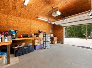 6049 Landis Rd, Oxford, NC 27565