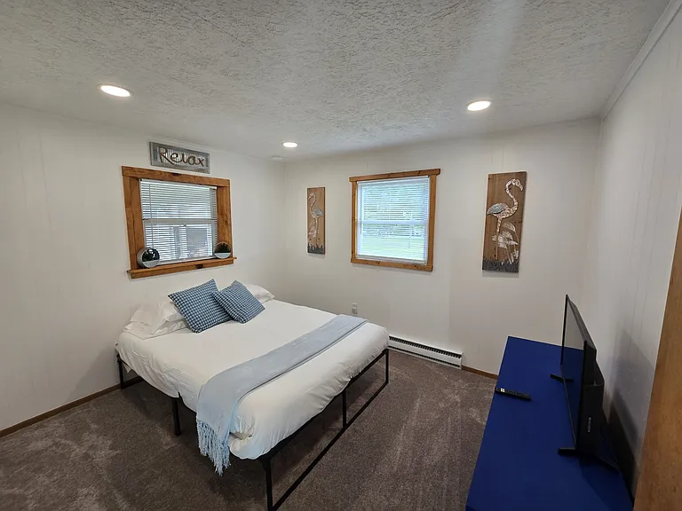 347 Blue Springs Cir — Photo 11