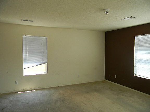 3rd image of 6123 Picture Rock Pl NW