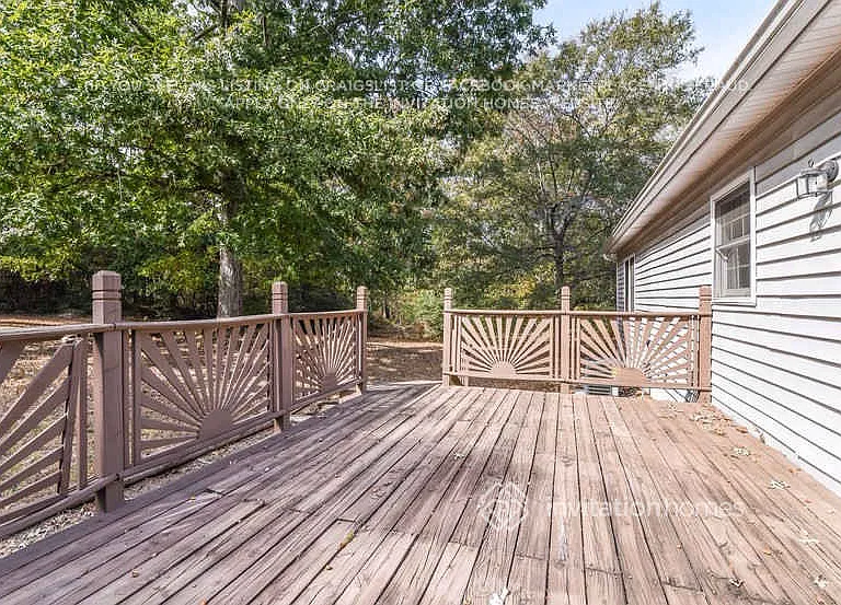 1952 Red Rose Ln — Photo 11