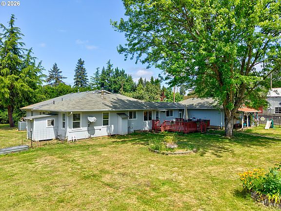 3rd image of 12589 Old Highway 99 S