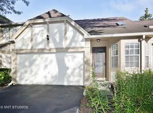 1452 Garnet Cir, Hoffman Estates, IL