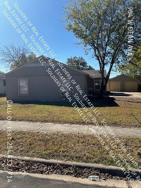1st image of 904 W Dean Ave