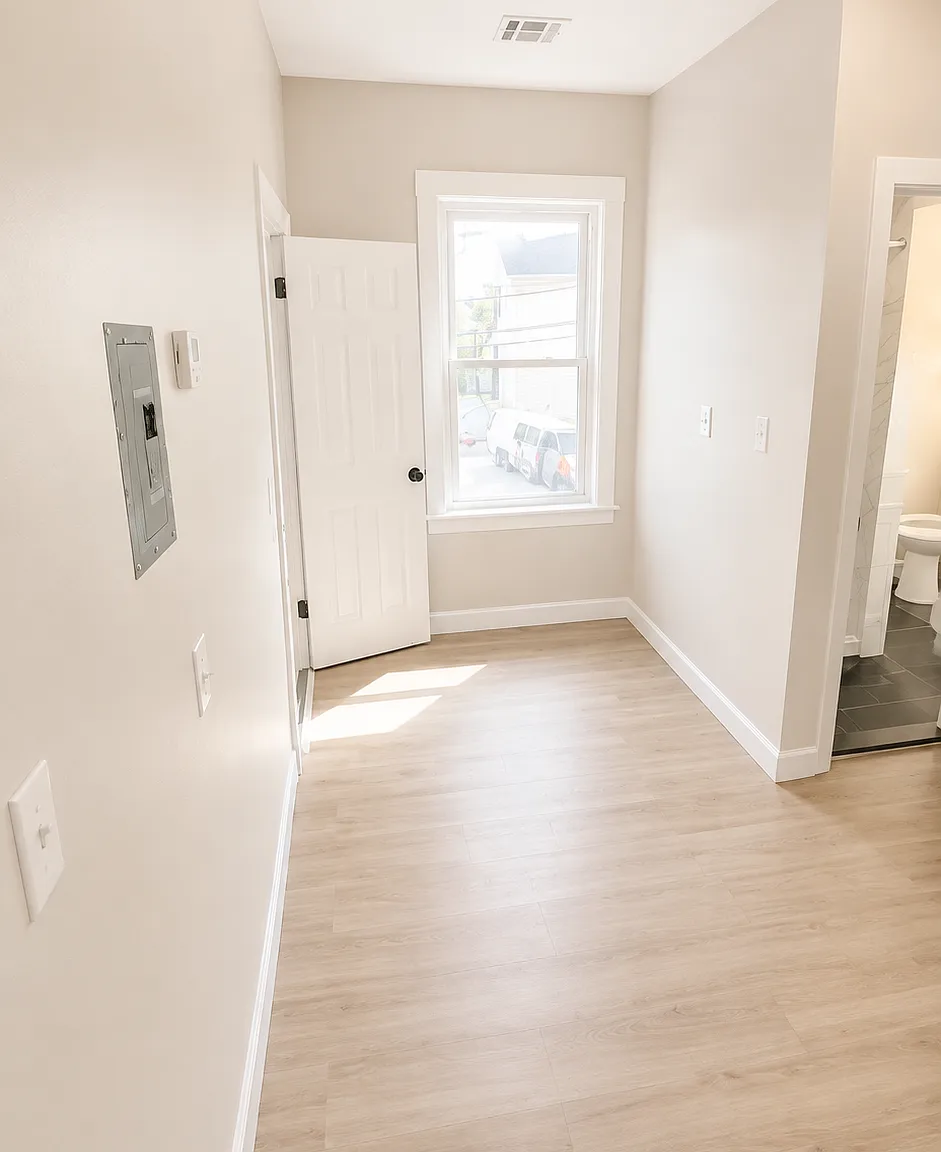 2 bed, $1,700 — Photo 4
