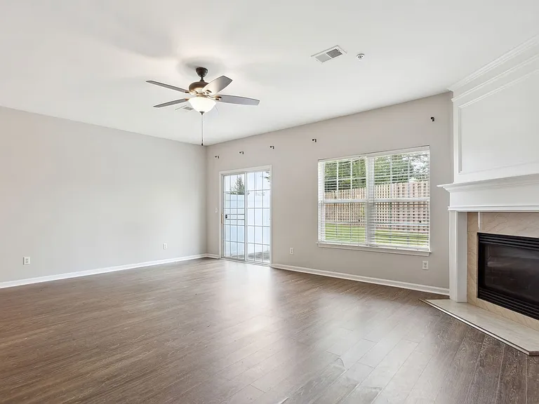 372 Azalea Cir — Photo 13