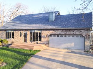 22237 Inga Ave, Hastings, MN 55033
