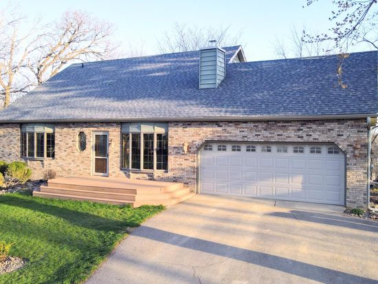 22237 Inga Ave, Hastings, MN 55033