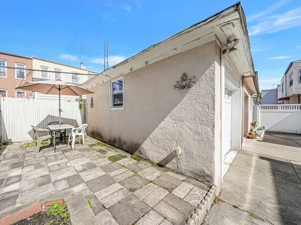 70-27 69th Street image 31 of 31