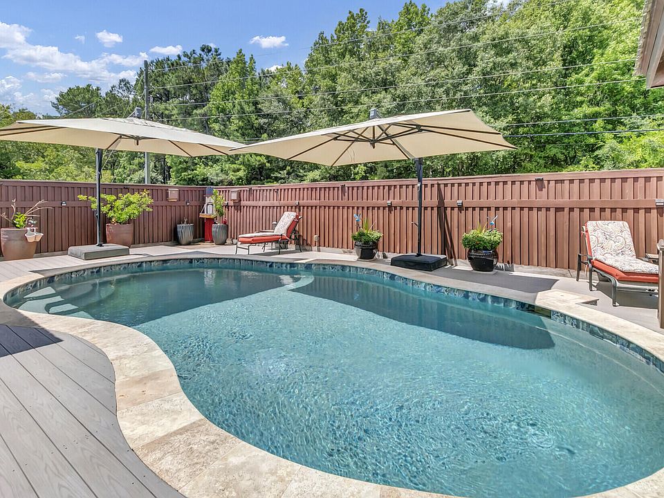 1st image of 1202 Catbird Ct