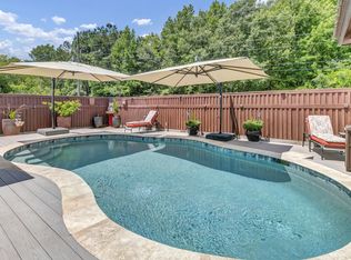 1202 Catbird Ct, Hanahan, SC 29410