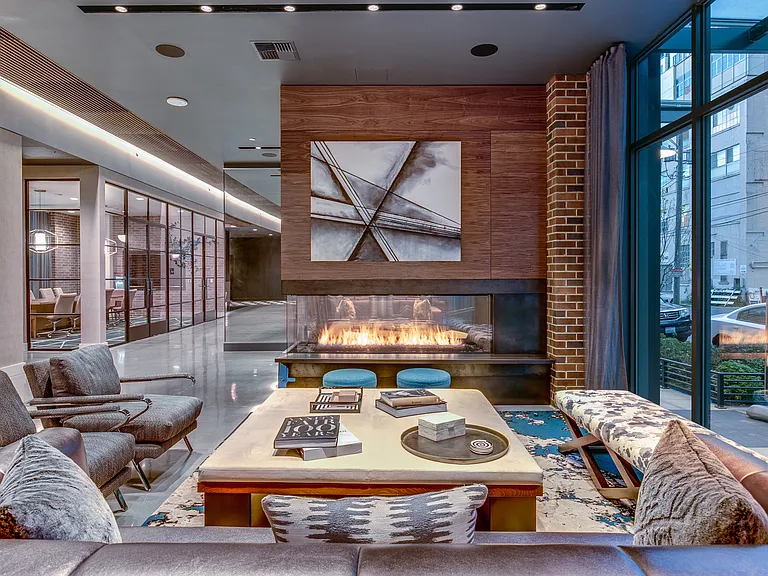 Kiara — Photo 8