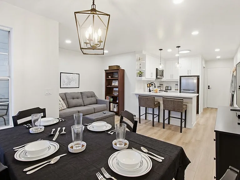 3950 Cleveland Ave #211 — Photo 14