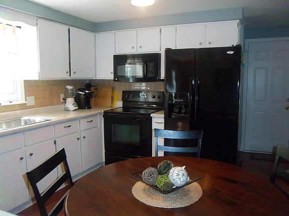 4th image of 49 Gatewood Ln
