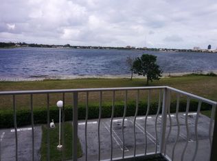 Breakwaters Of Palm Beac, West Palm Beach, FL 33401