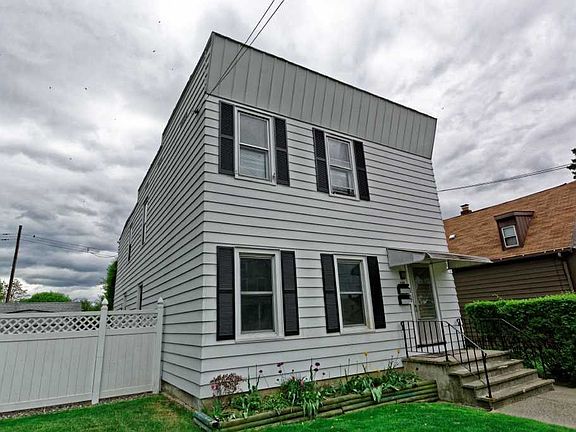 2nd image of 148 Hudson Ave