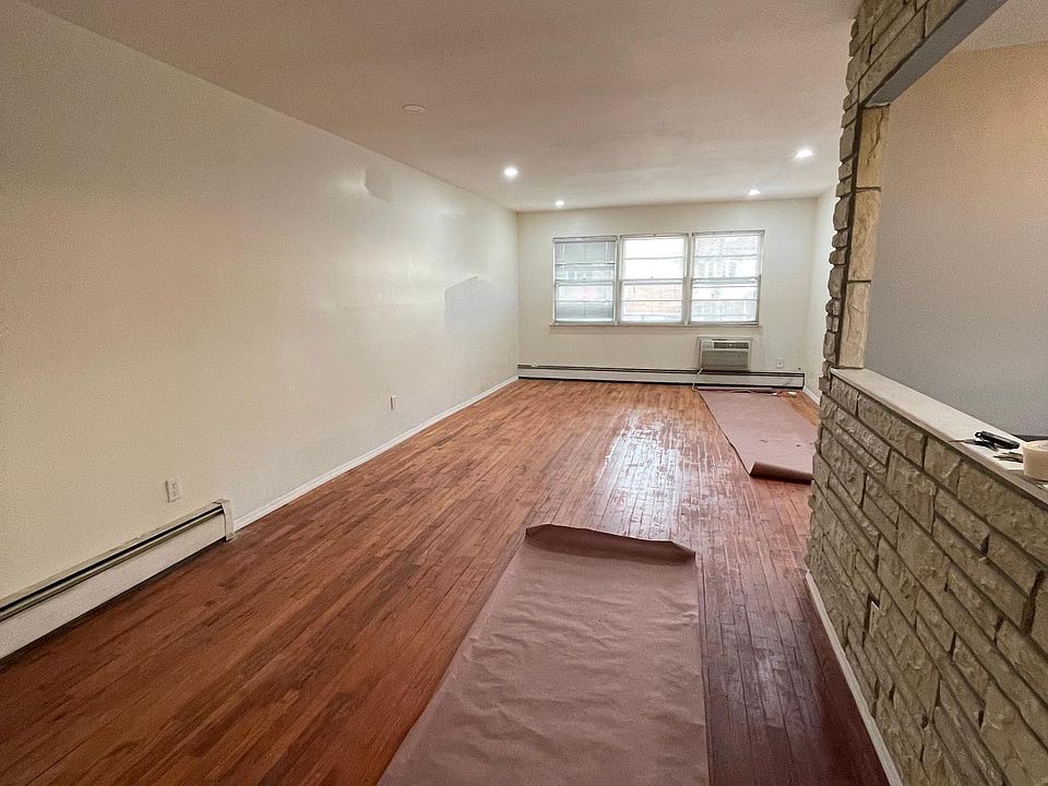 1st image of 622 E 86th St Floor 2