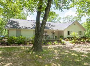 159 Green Forest Dr, Clinton, MS 39056
